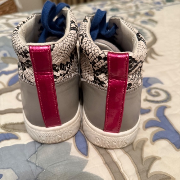 Circus Hightop Sneakers - Picture 2 of 3